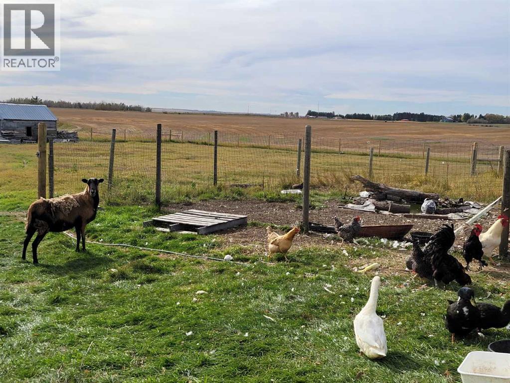 Listing photo – 38024 182 Range, Rural Stettler No. 6, County of