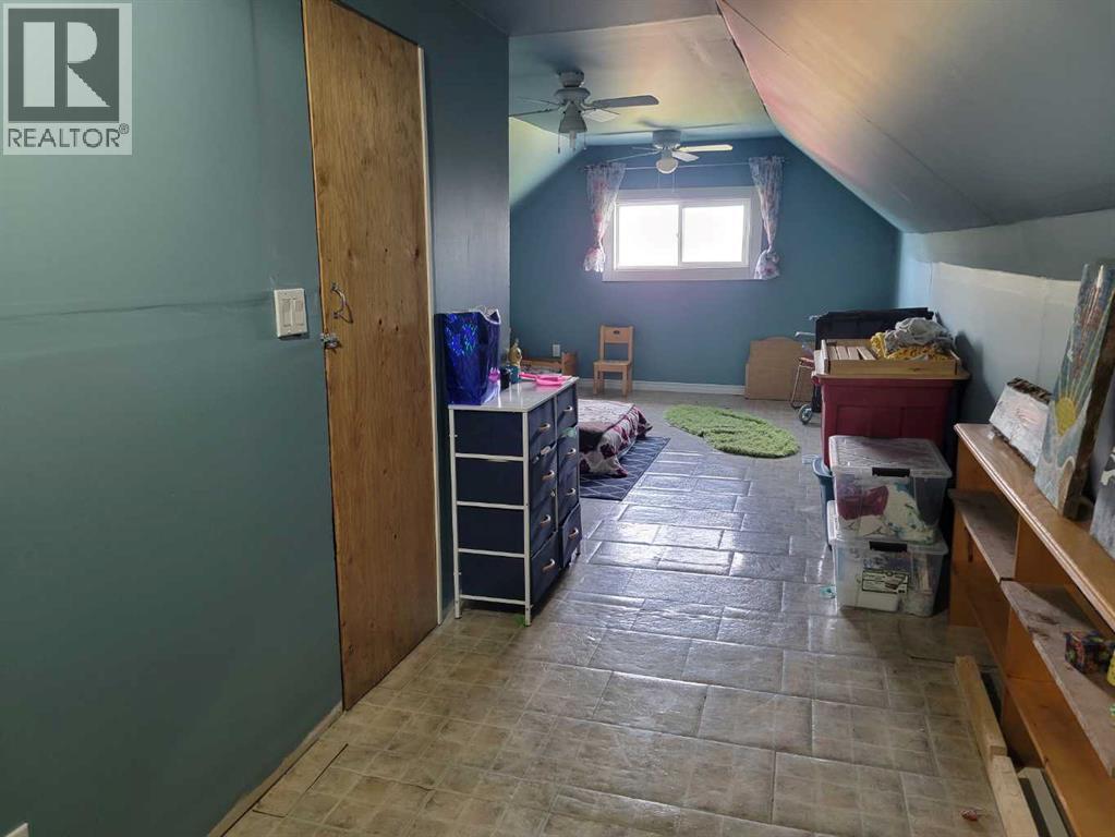 Listing photo – 38024 182 Range, Rural Stettler No. 6, County of