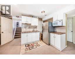 44 Canoe Square Sw, Airdrie, AB T4B2N5 Photo 31