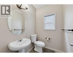 4pc Bathroom - 151 Copperfield Common Se, Calgary, AB T2Z4W9 Photo 12