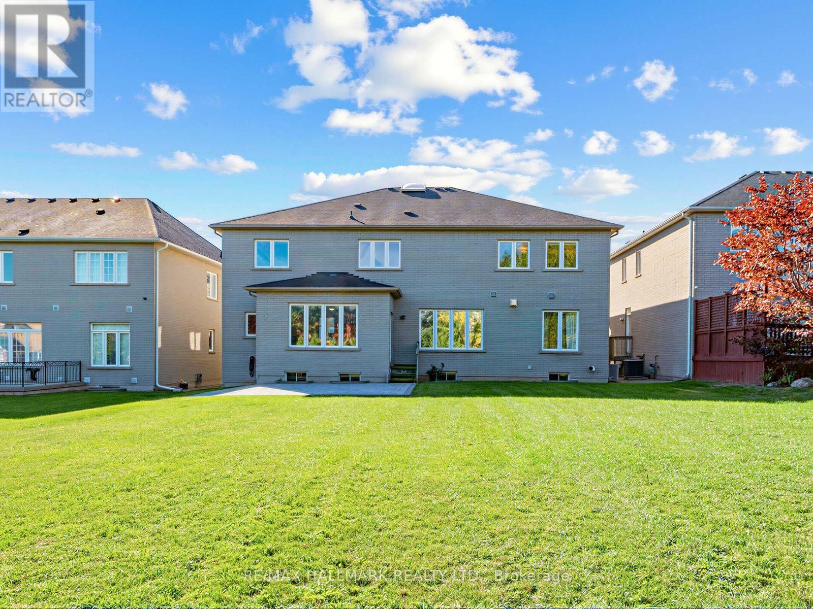 8 Ridgley Court — photo 27