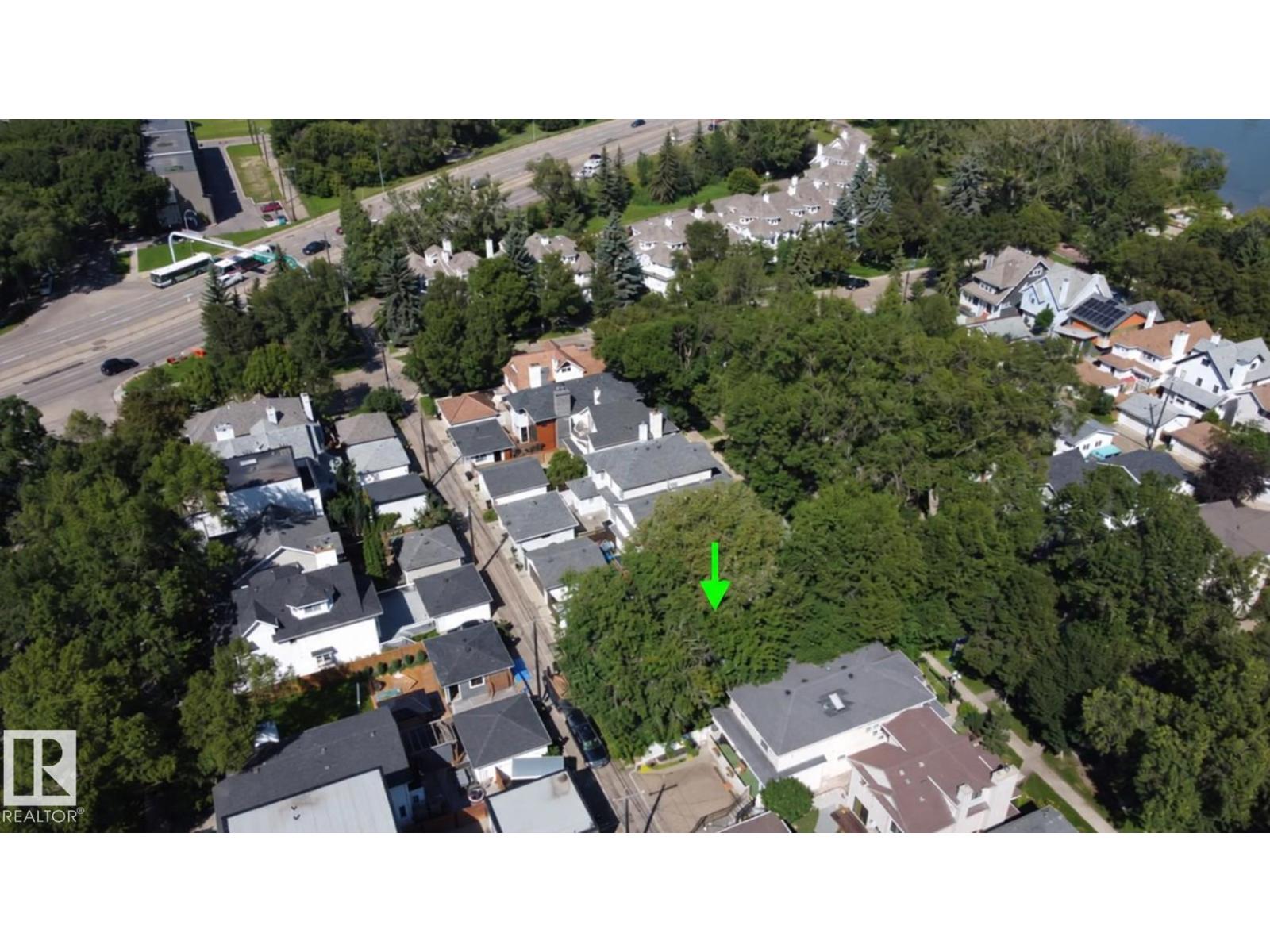 9628 100A ST NW - 32