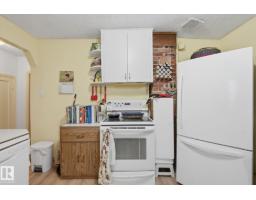 9628 100a St Nw, Edmonton, AB T5K0V8 Photo 10