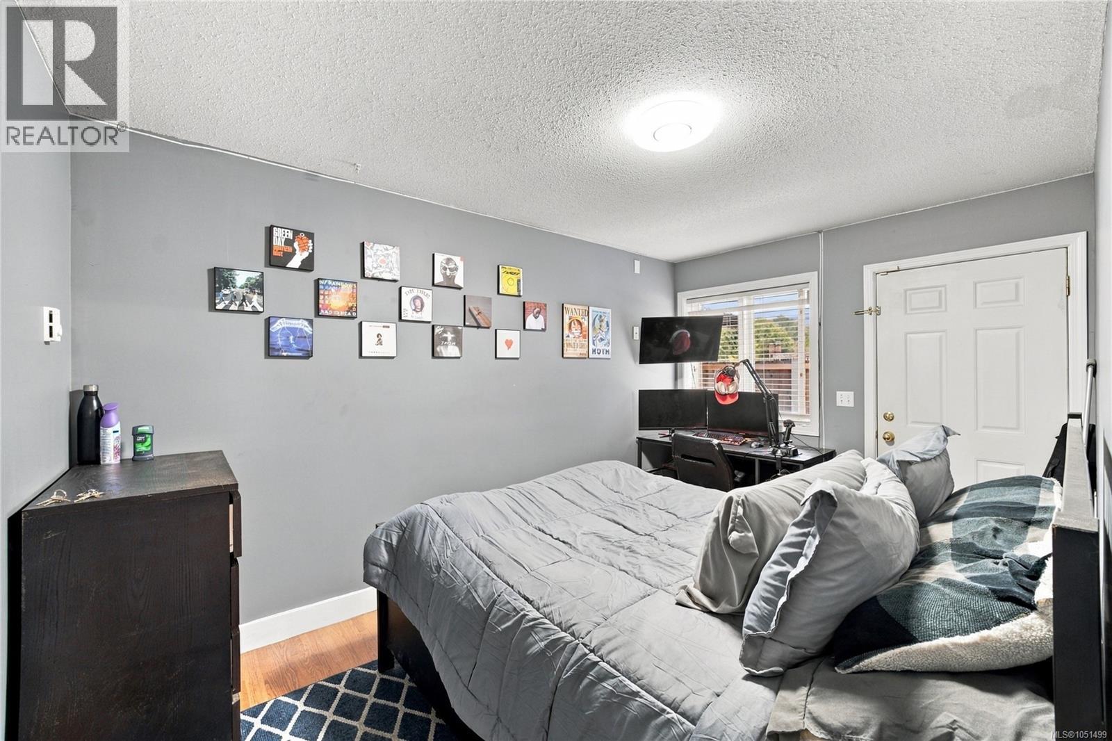 421 Murray St - Image 20