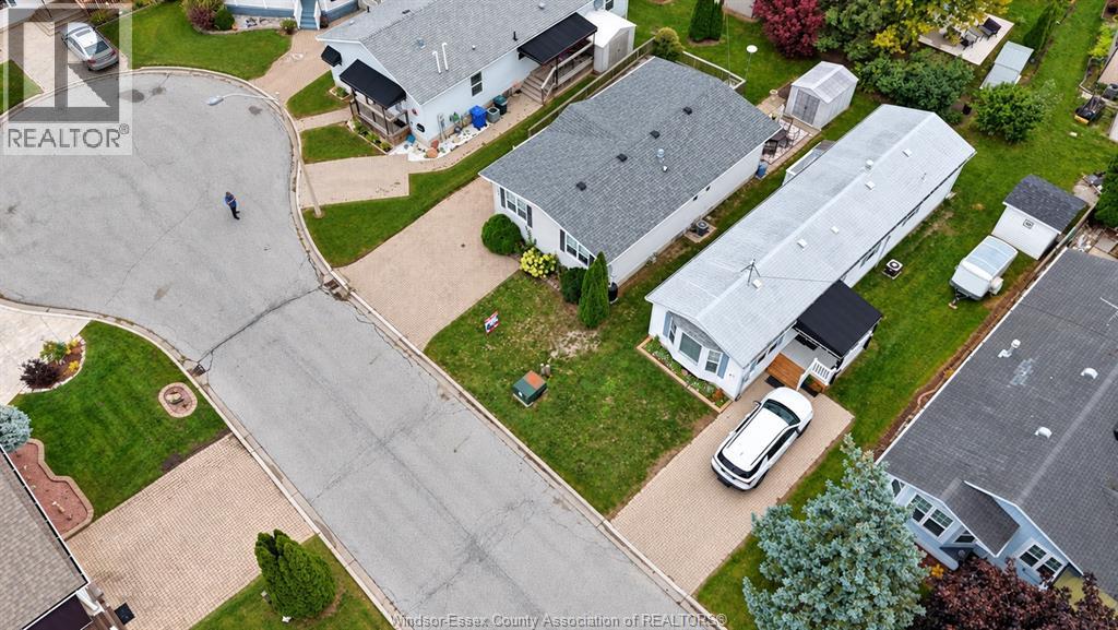 62 MALDEN HILL DRIVE - 25
