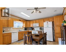 62 Malden Hill Drive, Amherstburg, ON N9V3E1 Photo 10