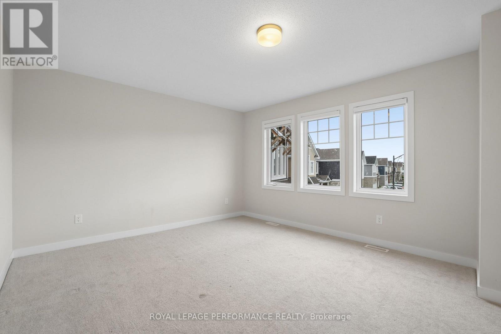 85 Hackamore Crescent