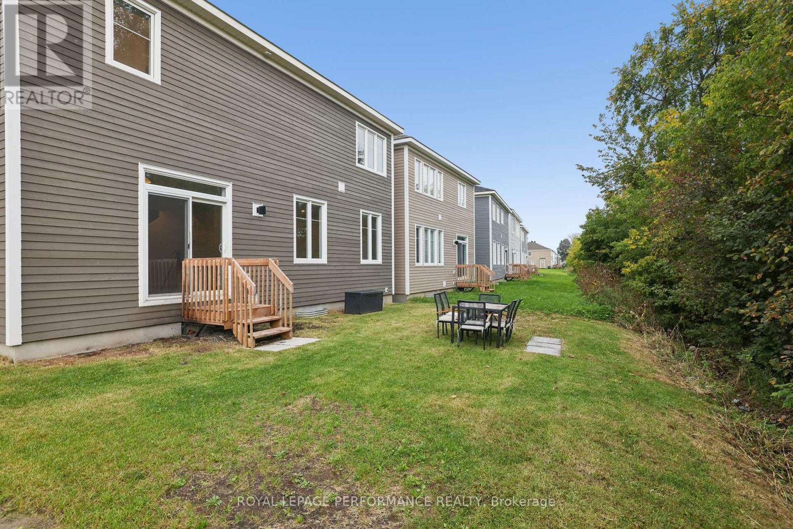 85 Hackamore Crescent