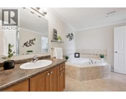 308 Parkvale Drive, Kitchener, ON N2R1Y7 Photo 26