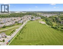 308 Parkvale Drive, Kitchener, ON N2R1Y7 Photo 45