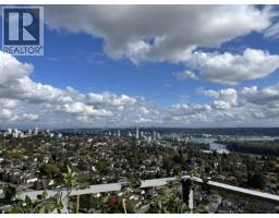 2401 7769 Park Crescent, Burnaby, BC V3N0J7 Photo 40