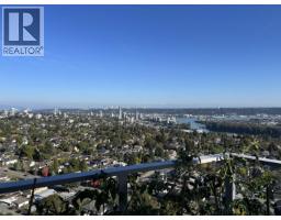 2401 7769 Park Crescent, Burnaby, BC V3N0J7 Photo 39