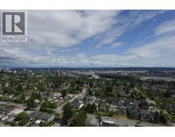 2401 7769 Park Crescent, Burnaby, BC V3N0J7 Photo 8