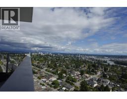 2401 7769 Park Crescent, Burnaby, BC V3N0J7 Photo 10