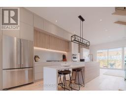 Upper - 40 Morningside Avenue, Toronto, ON M6S1C4 Photo 10