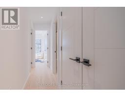 Upper - 40 Morningside Avenue, Toronto, ON M6S1C4 Photo 19