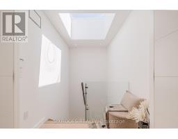 Upper - 40 Morningside Avenue, Toronto, ON M6S1C4 Photo 23