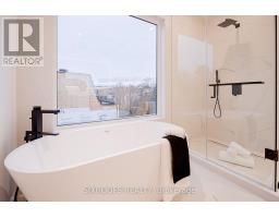 Upper - 40 Morningside Avenue, Toronto, ON M6S1C4 Photo 33