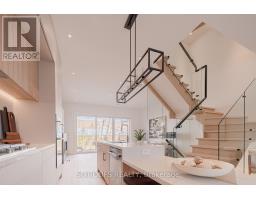 Upper - 40 Morningside Avenue, Toronto, ON M6S1C4 Photo 7