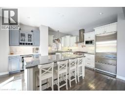 4pc Bathroom - 166 Irwin Avenue, Ancaster, ON L9K0G2 Photo 9