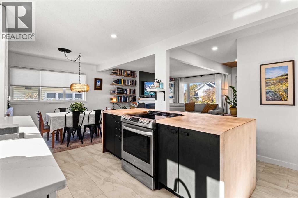 4939 42 Street - 13