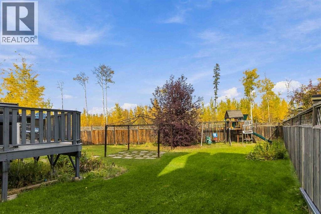 146 Maclaren Crescent - 40