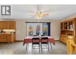 4pc Bathroom - 146 Maclaren Crescent, Fort Mcmurray, AB T9K1J8 Photo 11