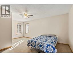 146 Maclaren Crescent, Fort Mcmurray, AB T9K1J8 Photo 22