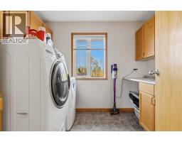 146 Maclaren Crescent, Fort Mcmurray, AB T9K1J8 Photo 26