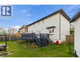 146 Maclaren Crescent, Fort Mcmurray, AB T9K1J8 Photo 38