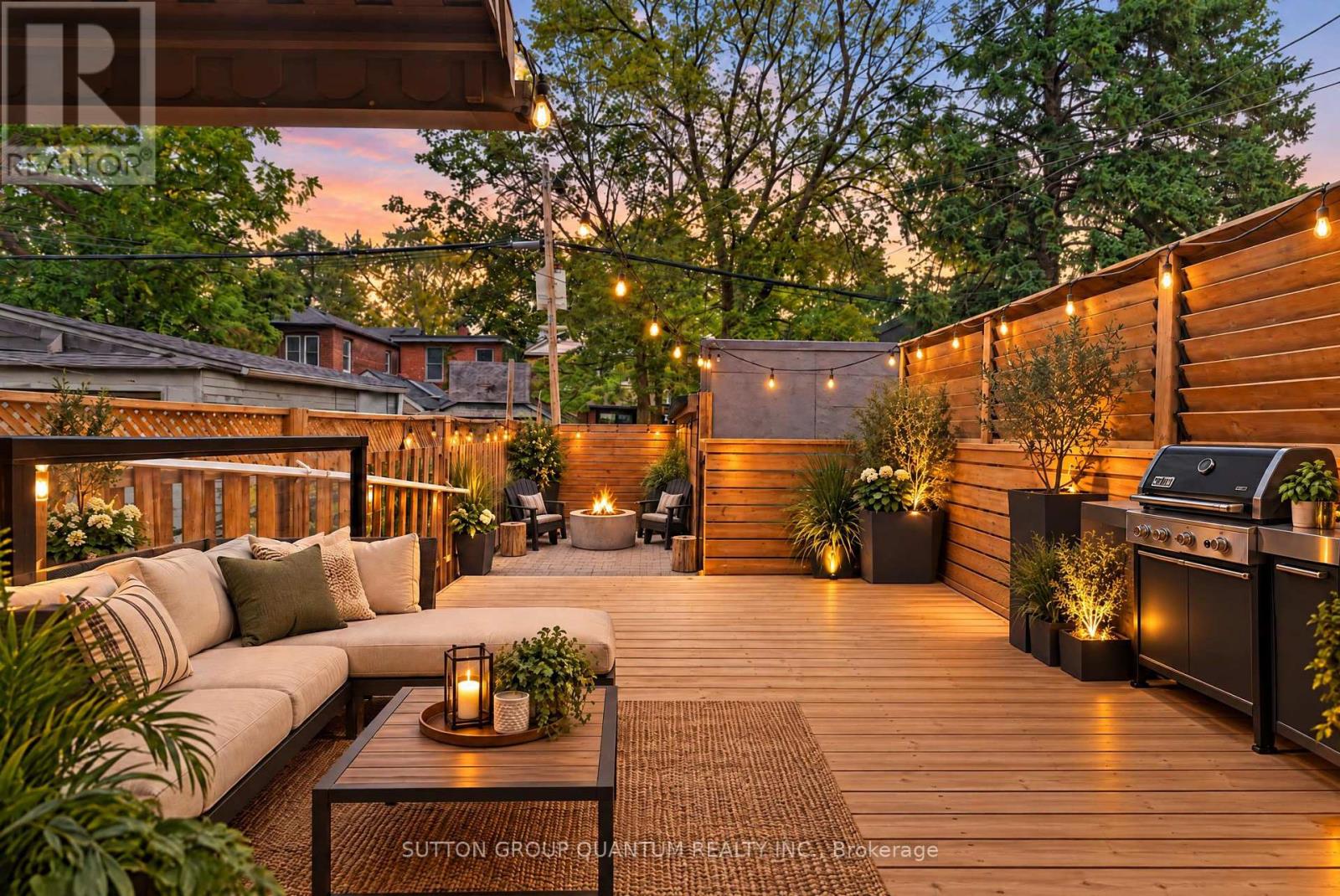 693 Greenwood Avenue, Toronto, ON photo 39