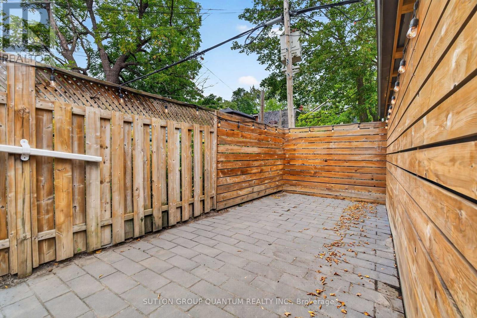 693 Greenwood Avenue, Toronto, ON photo 40