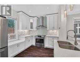 693 Greenwood Avenue, Toronto, ON M4J4B6 Photo 13