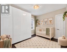 693 Greenwood Avenue, Toronto, ON M4J4B6 Photo 22