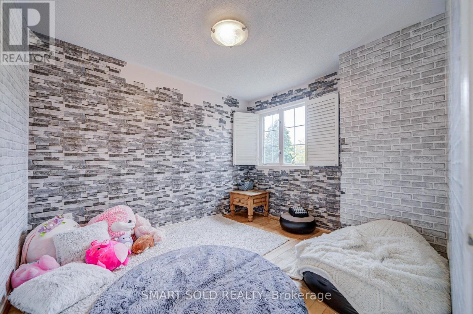 68 Harmony Road, Vaughan, ON photo 22