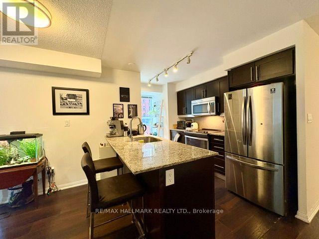 #206 400 ADELAIDE STREET E - 11