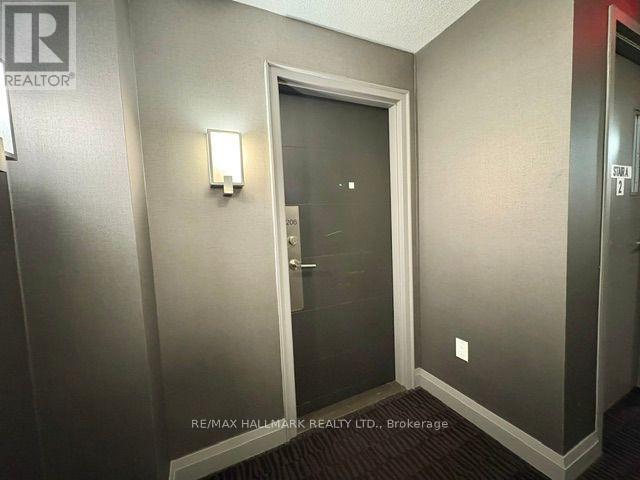 Photo of 206 - 400 ADELAIDE STREET E