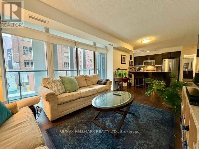 206- 400 Adelaide Street East, Toronto, ON photo 9