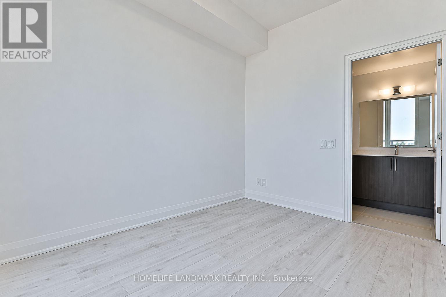 210- 10 Gatineau Drive, Vaughan, ON photo 23