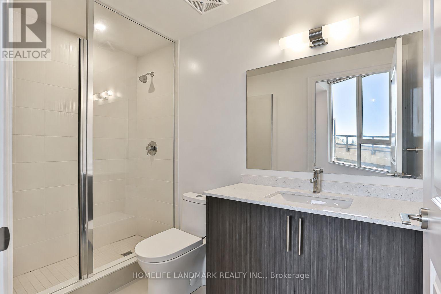 210- 10 Gatineau Drive, Vaughan, ON photo 24