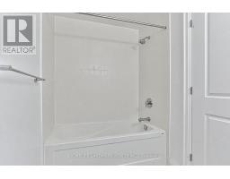 210 - 10 Gatineau Drive, Vaughan, ON L4J0L2 Photo 28