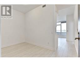 210 - 10 Gatineau Drive, Vaughan, ON L4J0L2 Photo 8