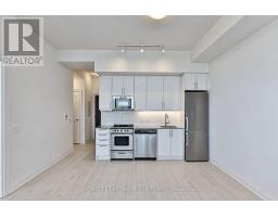 210 - 10 Gatineau Drive, Vaughan, ON L4J0L2 Photo 9
