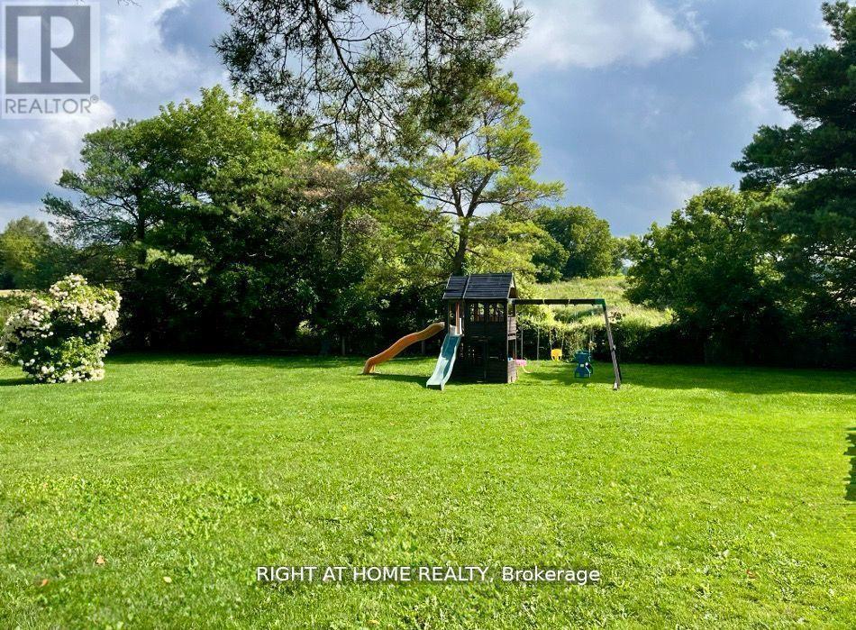 17083 WARDEN AVENUE - Image 31