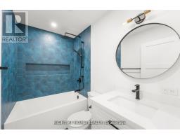 17083 Warden Avenue, Whitchurch Stouffville, ON L4A2W1 Photo 14