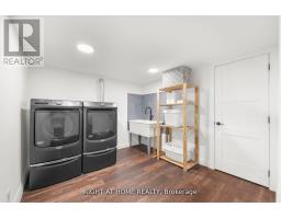 17083 Warden Avenue, Whitchurch Stouffville, ON L4A2W1 Photo 17