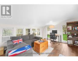 17083 Warden Avenue, Whitchurch Stouffville, ON L4A2W1 Photo 25