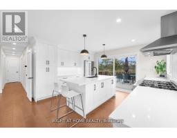 Sunroom - 17083 Warden Avenue, Whitchurch Stouffville, ON L4A2W1 Photo 6