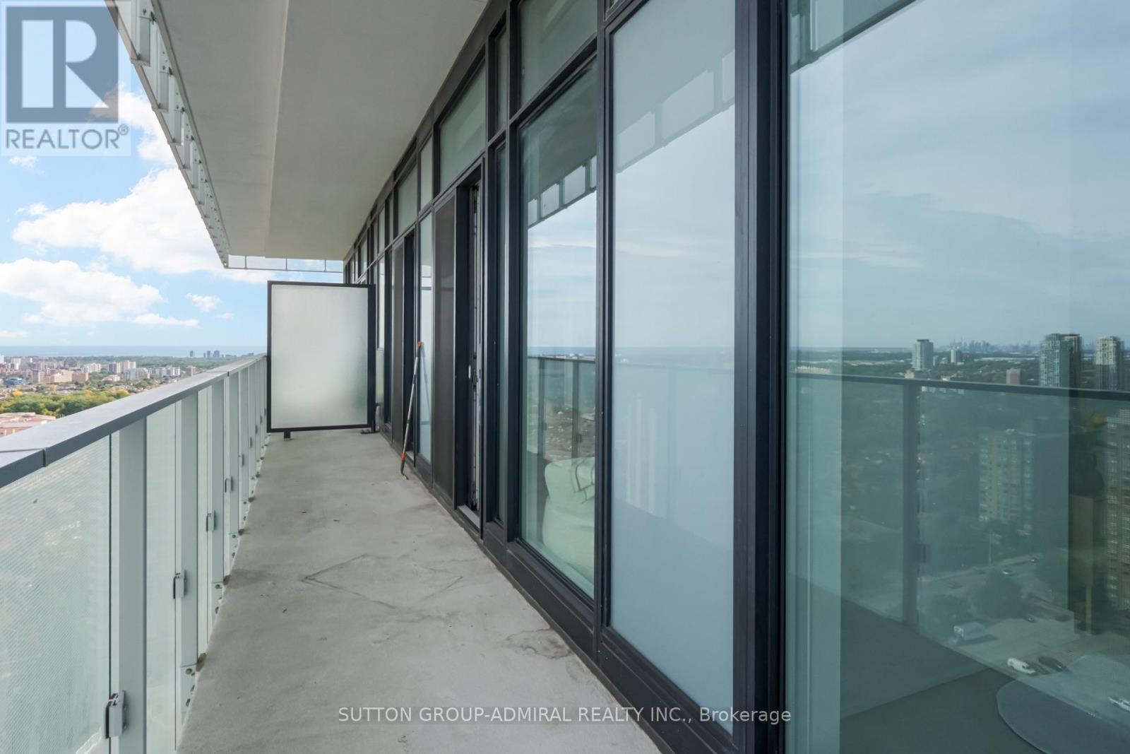 2401- 3900 Confederation Parkway, Mississauga, ON photo 24