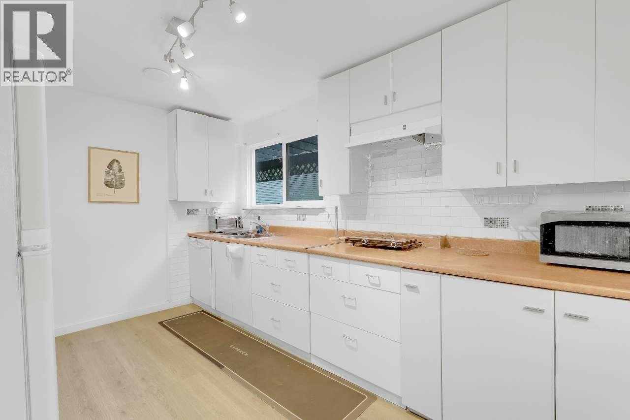 5505 18TH AVENUE, Tsawwassen - Image 1